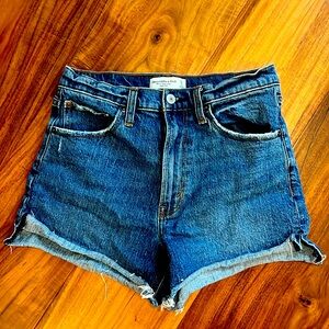 Abercrombie & Fitch Mom Short